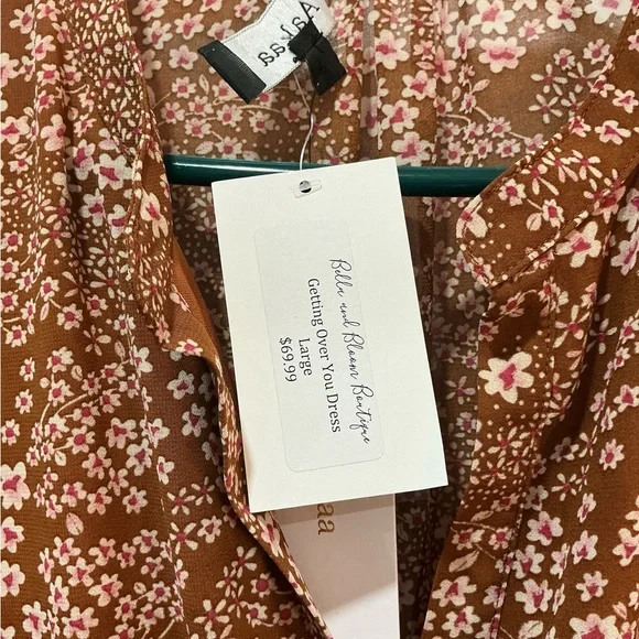 Aakaa Brown Floral Long Sleeve Dress NWT - Picture 2 of 5